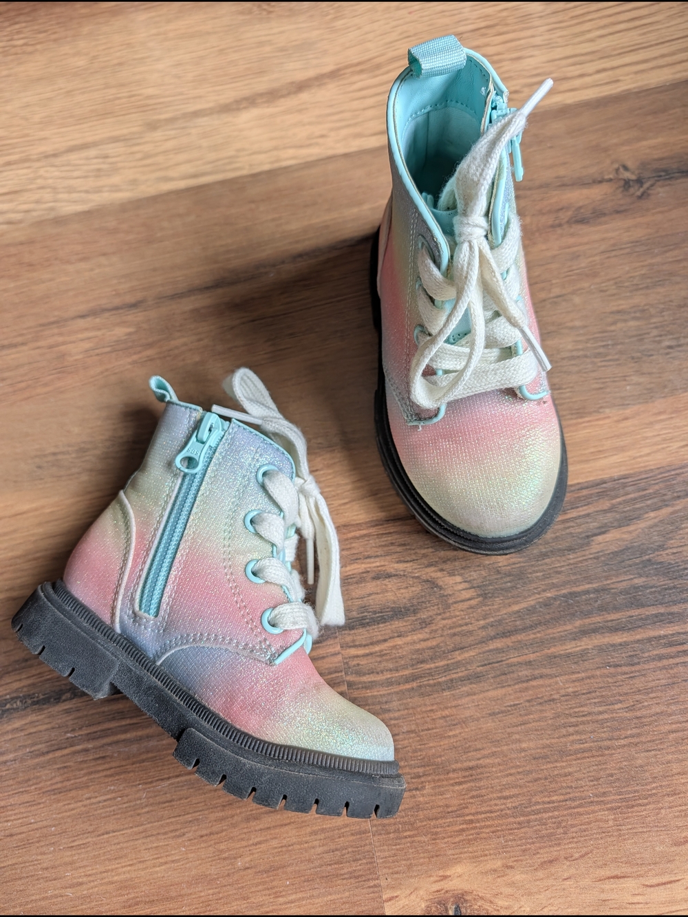 Cat & Jack Pastel Rainbow Glitter Lace-Up Combat Boots Size 7 Unicorn Mermaid - Picture 2 of 10